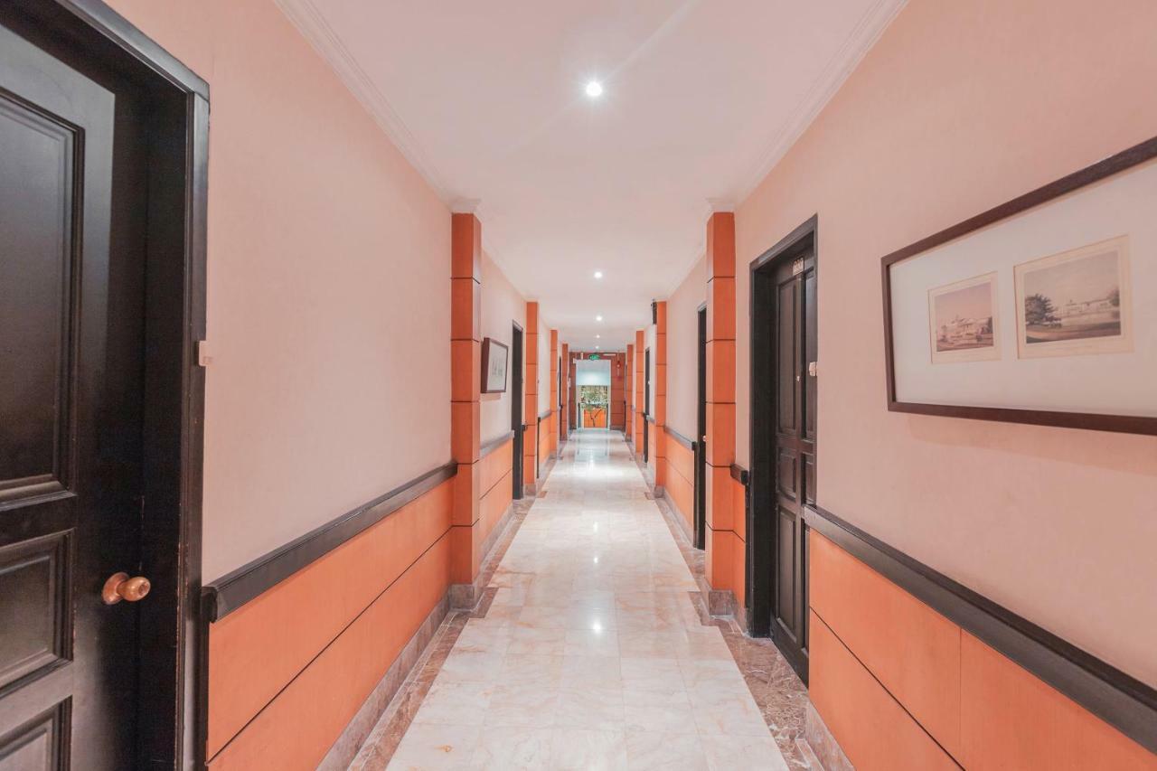 Capital O 534 Sriwijaya Hotel Jakarta Kültér fotó