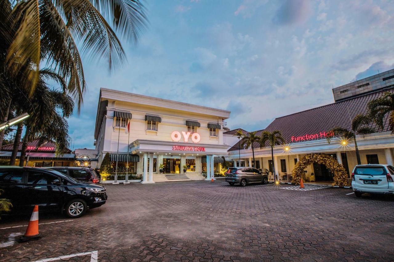 Capital O 534 Sriwijaya Hotel Jakarta Kültér fotó